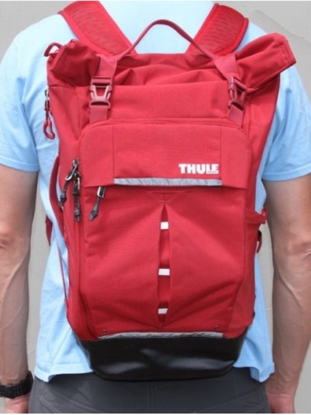 Thule Paramount 24L Daypack in Red Feather, a durable, roll-top backpack - Picture 5 of 11